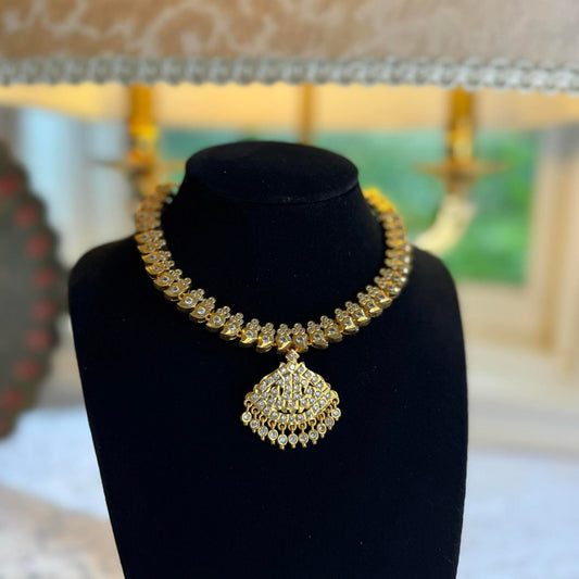 Meenakshi - Vintage Necklace Set